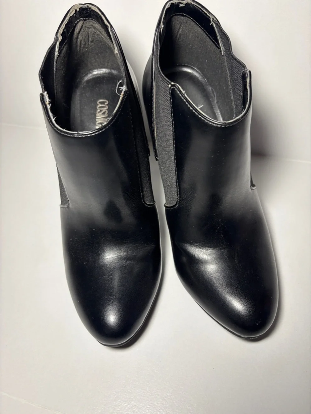 Cosmopolitan Black Pointed Toe Stiletto Ankle Booties
